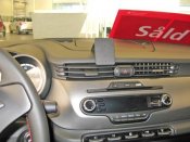 Mobilhållare Alfa Romeo Giulietta från 2010-