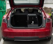 Hundbur Tesla Model S från 2012-