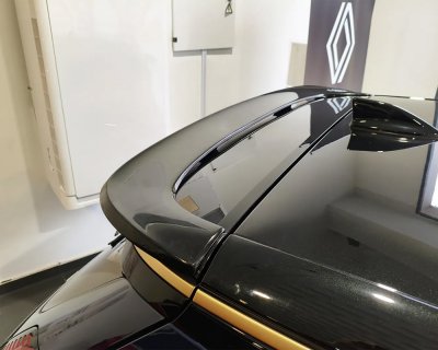 Takvinge V1 till Renault 5 E-Tech från 2024- | Sportig design för baklucka
