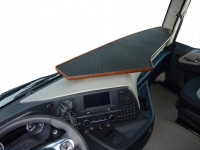 Stort bord XXL till Ford F-Max från 2020-