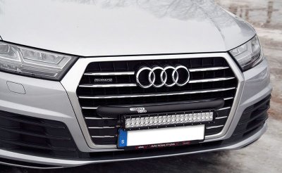 Extraljusfäste QLED inkl. ledramp till Audi Q7 2015-