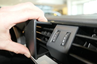 Mobilhållare Audi Q3 från 2019- och nyare