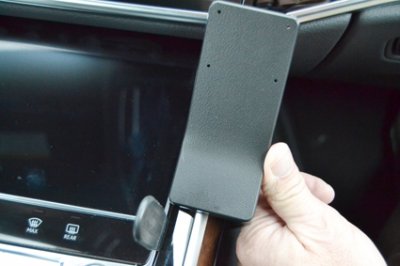 Mobilhållare till Audi A8 från 2018-