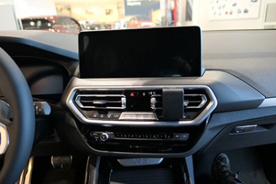 Mobilhållare till BMW iX3 från 2021-