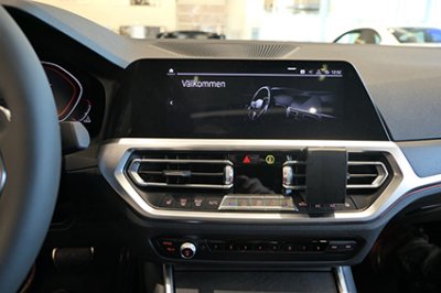 Mobilhållare till BMW 3-serie från 2020-2022