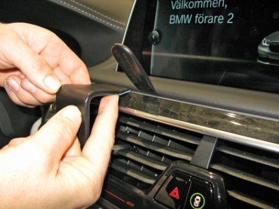 Mobilhållare till BMW 7-serie Sedan från 2015-2022
