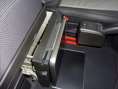 Bord för kaffekokare/kaffemaskin till Volvo FH Version 4/5 från 2013-