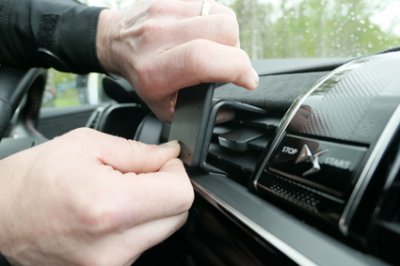 Mobilhållare DS 7 från årsmodell 2017-