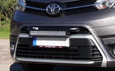 Extraljusfäste QLED inkl. ledramp till Peugeot Expert 2016-