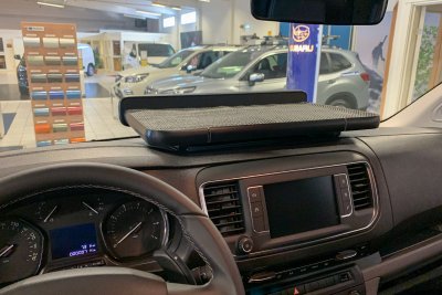 Bord Vivaro (Opel) 2020-