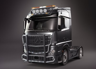 Frontskydd i ABS-plast till Mercedes-Benz Actros