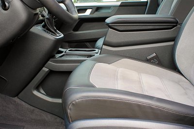 Mittkonsol Transporter T6.1 (VW) 2020-