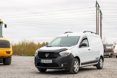 Takrails Dacia Dokker från 2012-