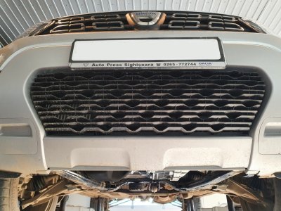 Hasplåt Dacia Duster från 2018-2024