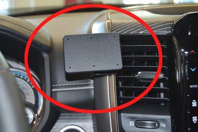 Mobilhållare Dodge Ram 1500 från 2020-