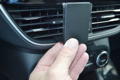Mobilhållare till Ford Escape från 2020-
