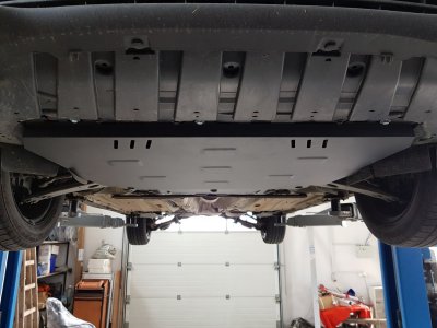 Hasplåt Ford C-Max från 2010-2019