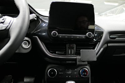 Mobilhållare Ford Fiesta 2017-