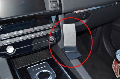Mobilhållare Jaguar F-Pace från 2016-2020