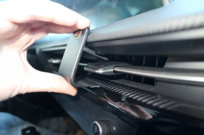 Mobilhållare till Kia EV6 från 2021-