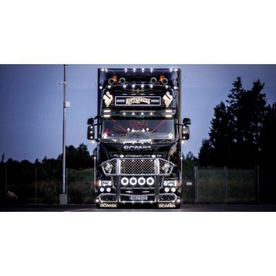 Extraljuspaket LS9x3 12V med parkeringsljus