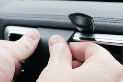 Mobilhållare MG ZS EV från 2020- och framåt