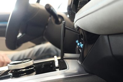 Mobilhållare MG5 från årsmodell 2022-