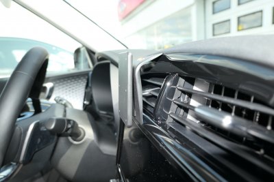 Mobilhållare Kia e-Soul från årsmodell 2019-