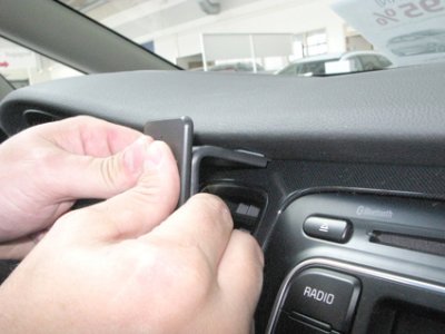 Mobilhållare Kia Carens 2014-2019