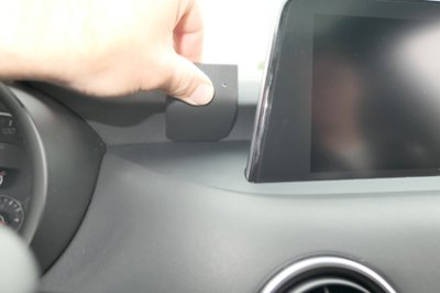 Mobilhållare Kia Stinger från 2018- och framåt