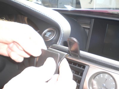 Mobilhållare Lexus IS från 2014 till 2021