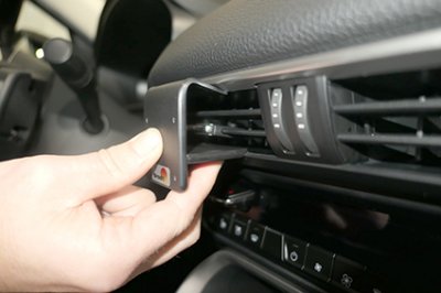 Mobilhållare Mazda CX-60 från år 2022-
