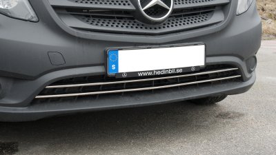 Nedre Grill Mercedes Vito 2014-2020. För bilar med olackerad stötfångare.