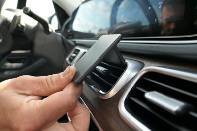 Mobilhållare Mercedes GLS från 2020- och framåt