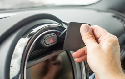 Mobilhållare Mini Clubman från årsmodell 2015-
