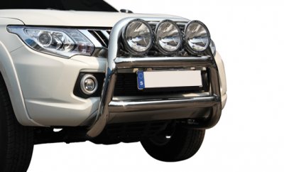 Frontbåge för 3 extraljus (max 235 mm) till Mitsubishi L200 2016-