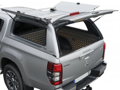 Flakkåpa Alpha CMX till Mitsubishi L200 från 2020-
