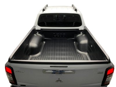 Flakkantsskydd L200 (Mitsubishi) från 2020-