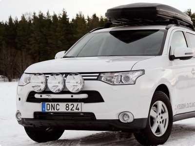 Extraljusfäste i Aluminium till Mitsubishi Outlander 2013-2015