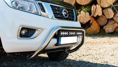 Låg frontbåge Navara (Nissan) från 2015-