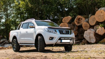 Låg frontbåge till Nissan Navara från 2015-