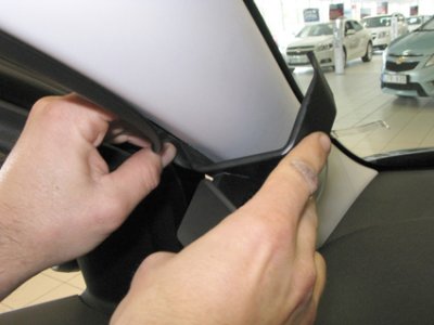 Mobilhållare Opel Adam från 2013-2019
