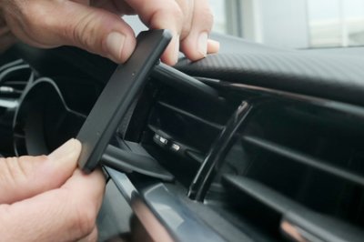 Mobilhållare Opel Corsa från årsmodell 2020-