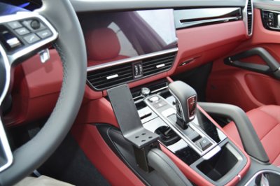 Mobilhållare Porsche Cayenne från 2018- & framåt