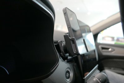 Mobilhållare till Renault Arkana från 2021-