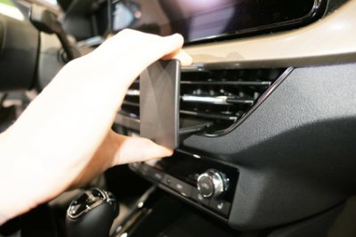 Mobilhållare Skoda Kamiq från årsmodell 2020-