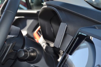 Mobilhållare Subaru Forester från 2019- och framåt