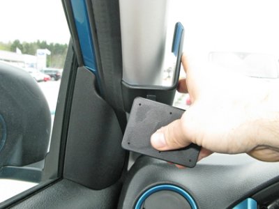 Mobilhållare Suzuki Vitara från 2015- och framåt