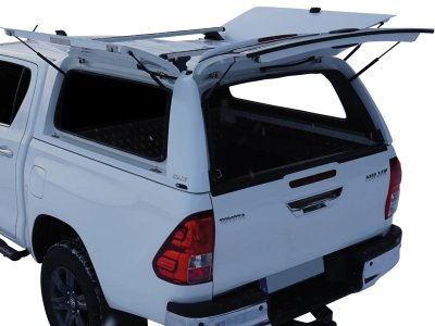 Flakkåpa Alpha CMX till Toyota Hilux (Dubbelhytt) från 2021-