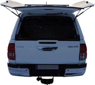 Flakkåpa Alpha CMX till Toyota Hilux (Dubbelhytt) från 2021-